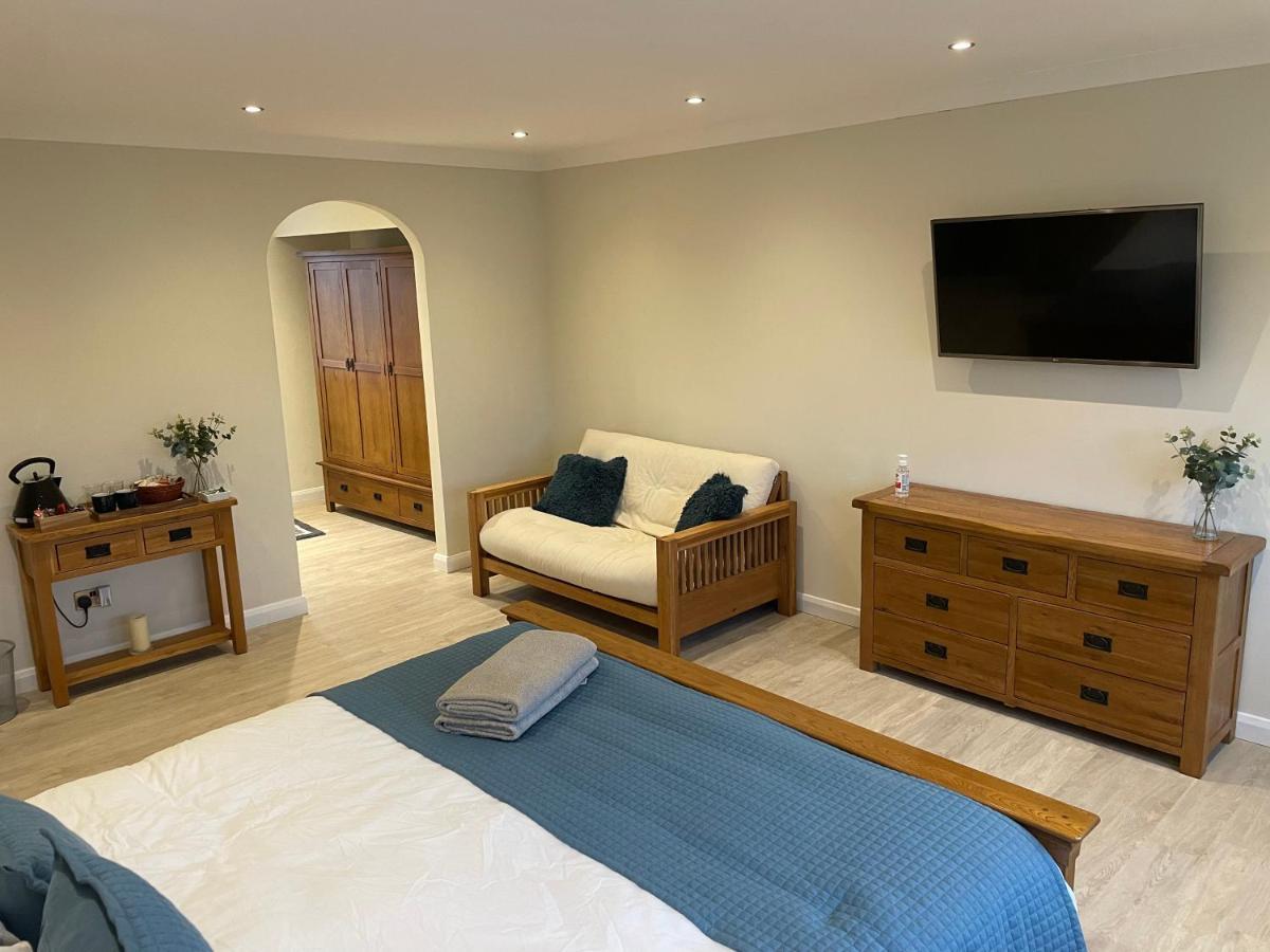 Executive Home With Plenty Of Room Ely Esterno foto