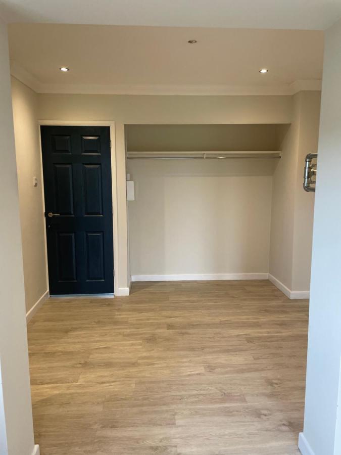 Executive Home With Plenty Of Room Ely Esterno foto